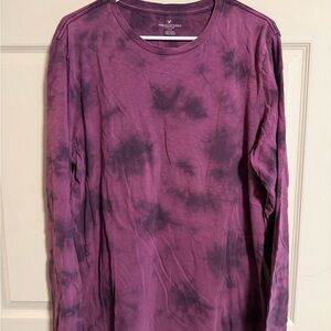 American Eagle Outfitters men’s large Long Sleeve t-shirt Purple tie dye